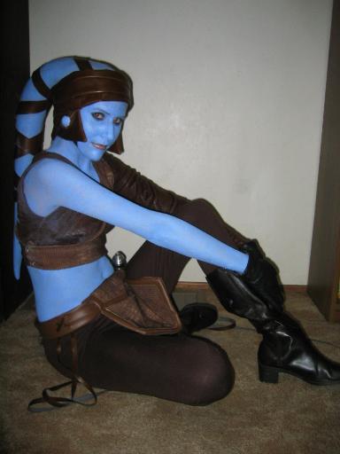 Wow! She's amazing! Exactly like Aayla in the movies!!!!