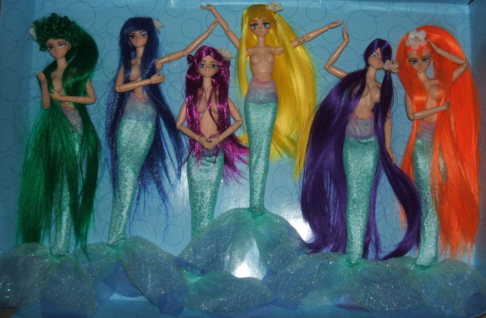Little Mermaids Sisters
