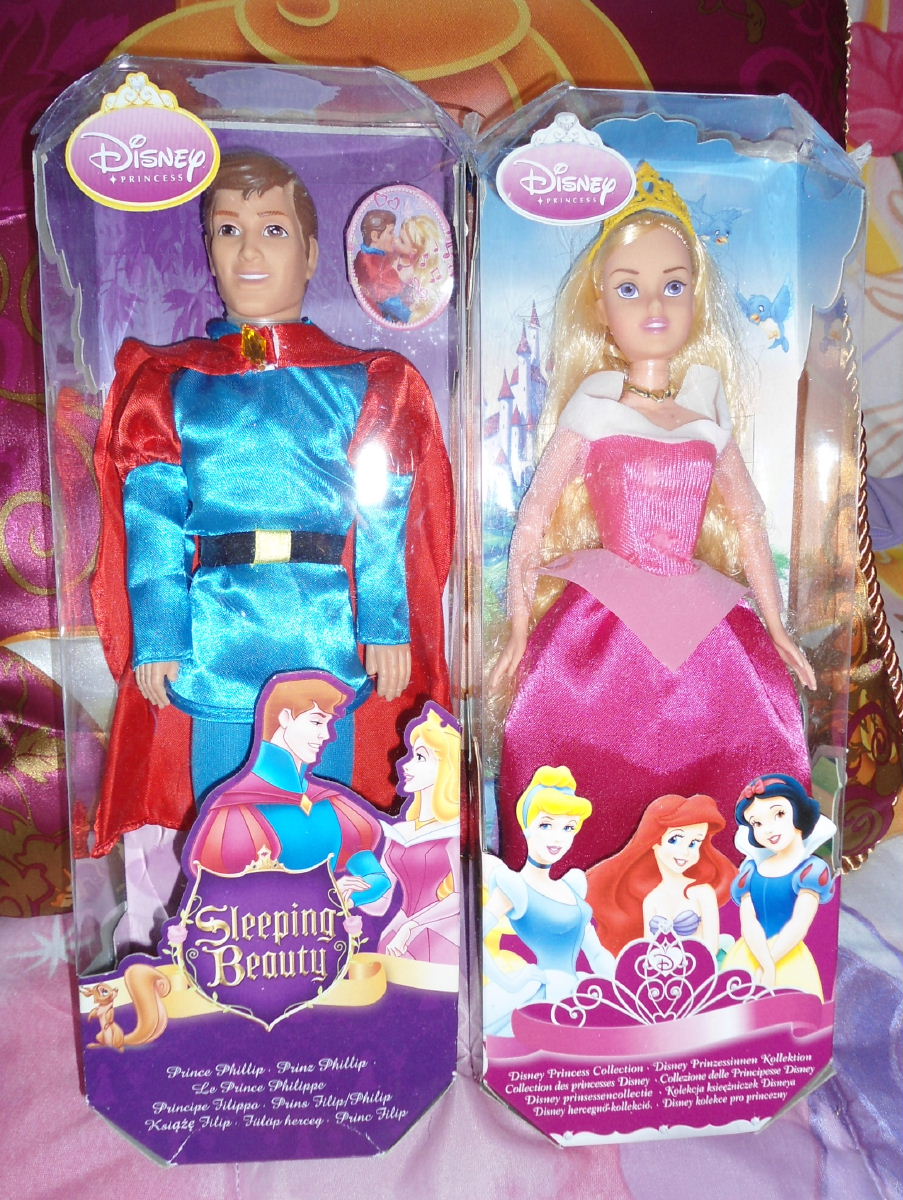 Aurora and Prince Phillip Doll Set Disney Fairytale Designer Collection  Sleeping Beauty